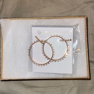 💛BNWT KENDRA SCOTT CHARLIE GRACE ROSE GOLD EARRINGS 💛